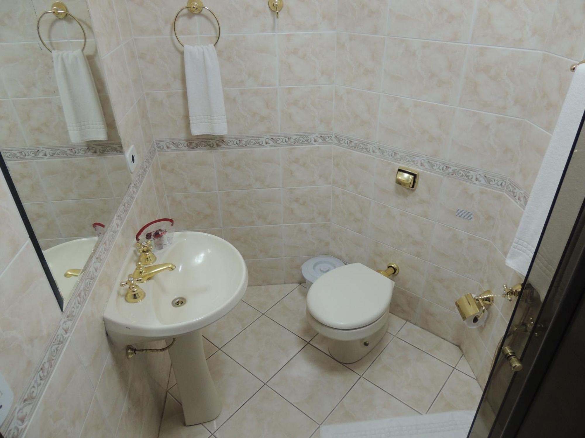 Hotel Monte Carlo Campos do Jordão Habitación foto